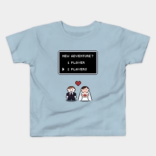 Ready for the new adventure? Let's get married! Kids T-Shirt